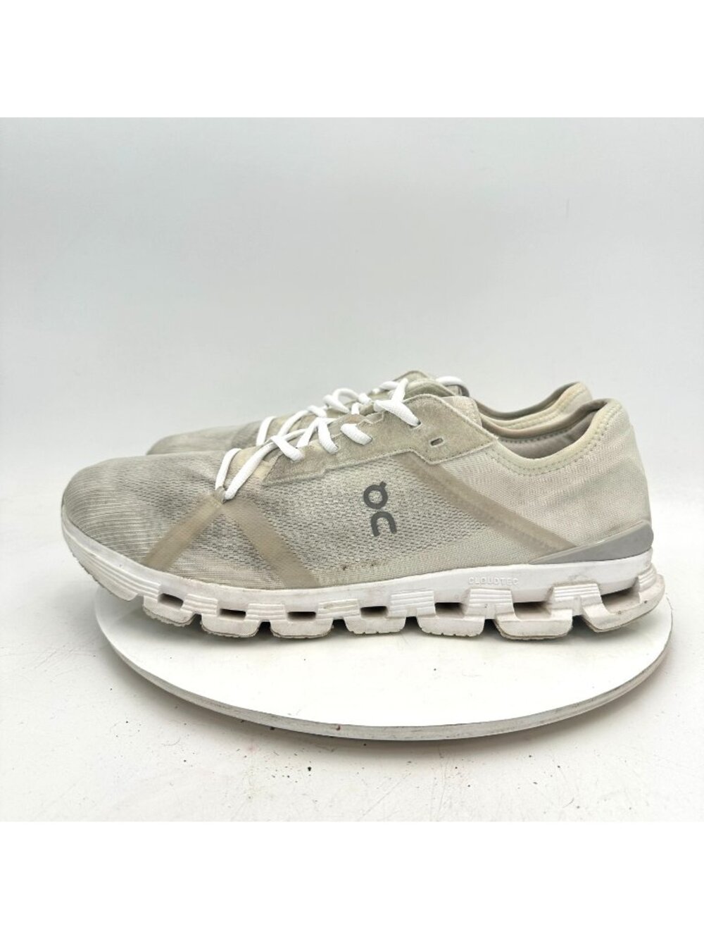 On Cloud X 4 Swiss Engineering Men Size 13 3MF10262852 White Wolf Running Shoes